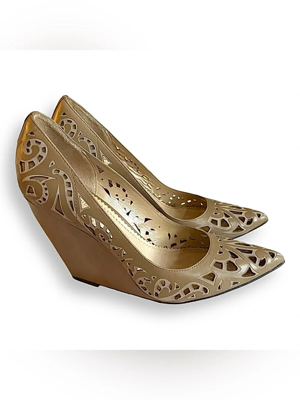 Jean-Michel Cazabat stunning jean